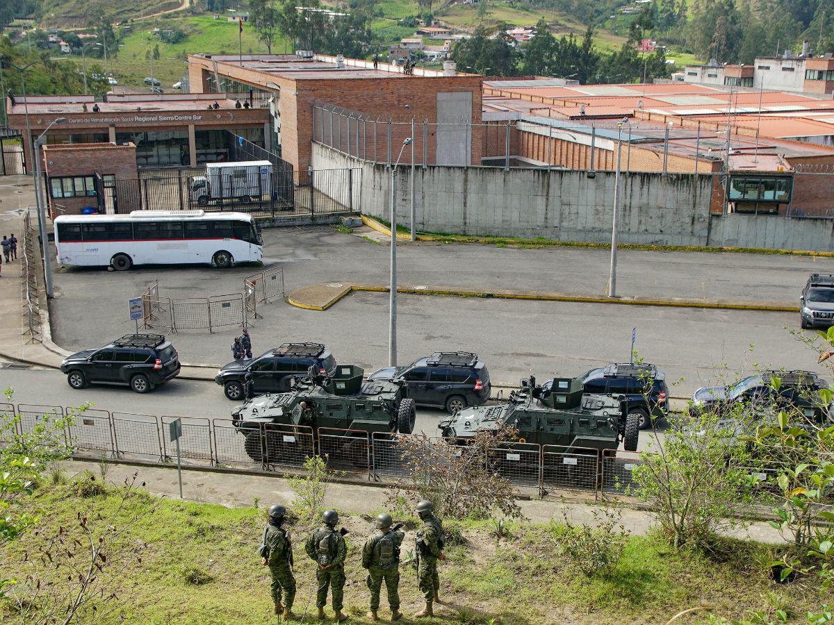 Militares asumen el mando en cárceles ecuatorianas tras liberación de rehenes