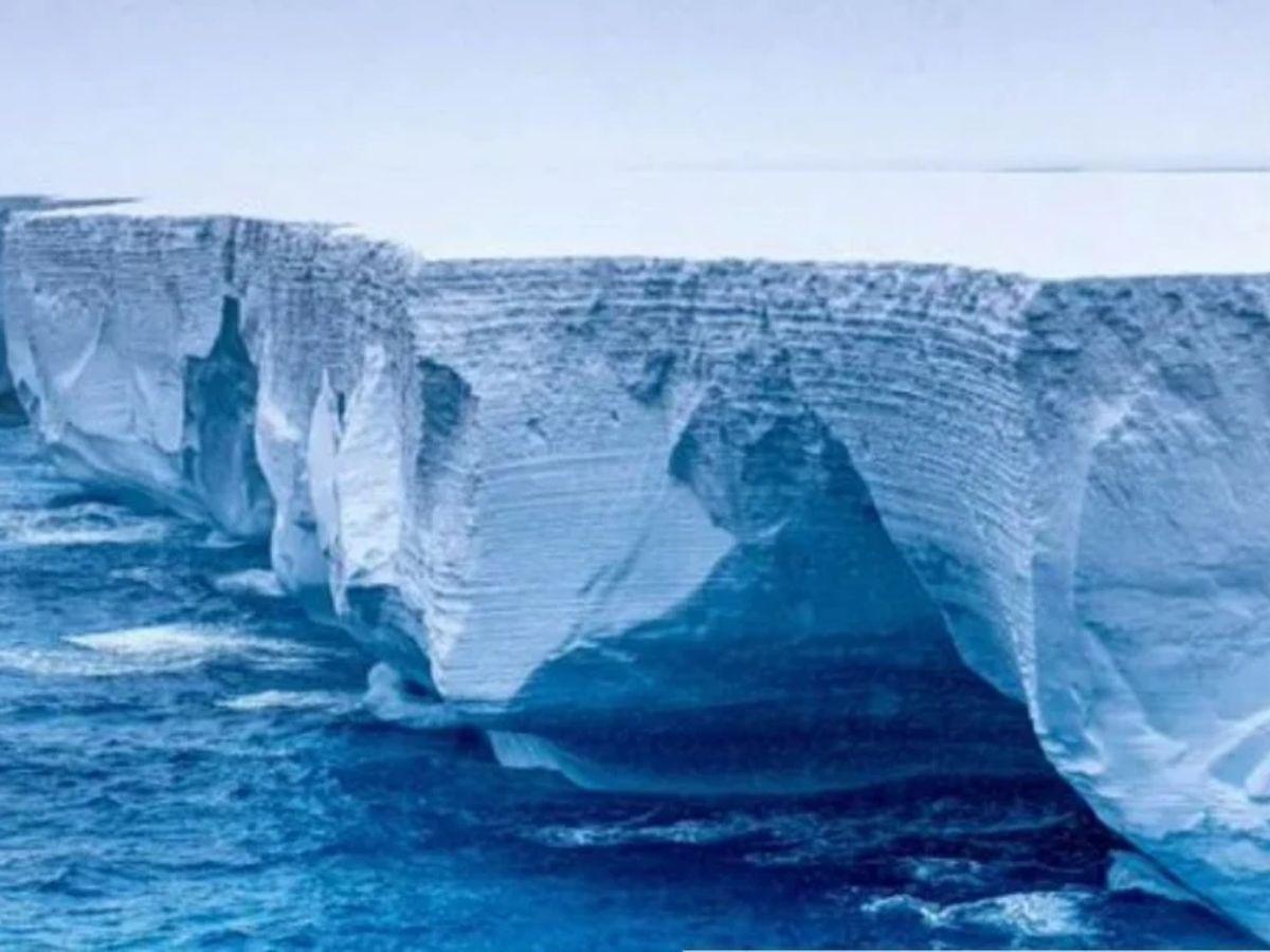 ¿Qué es el A23a, el iceberg más grande del mundo que se desprendió de la Antártida?