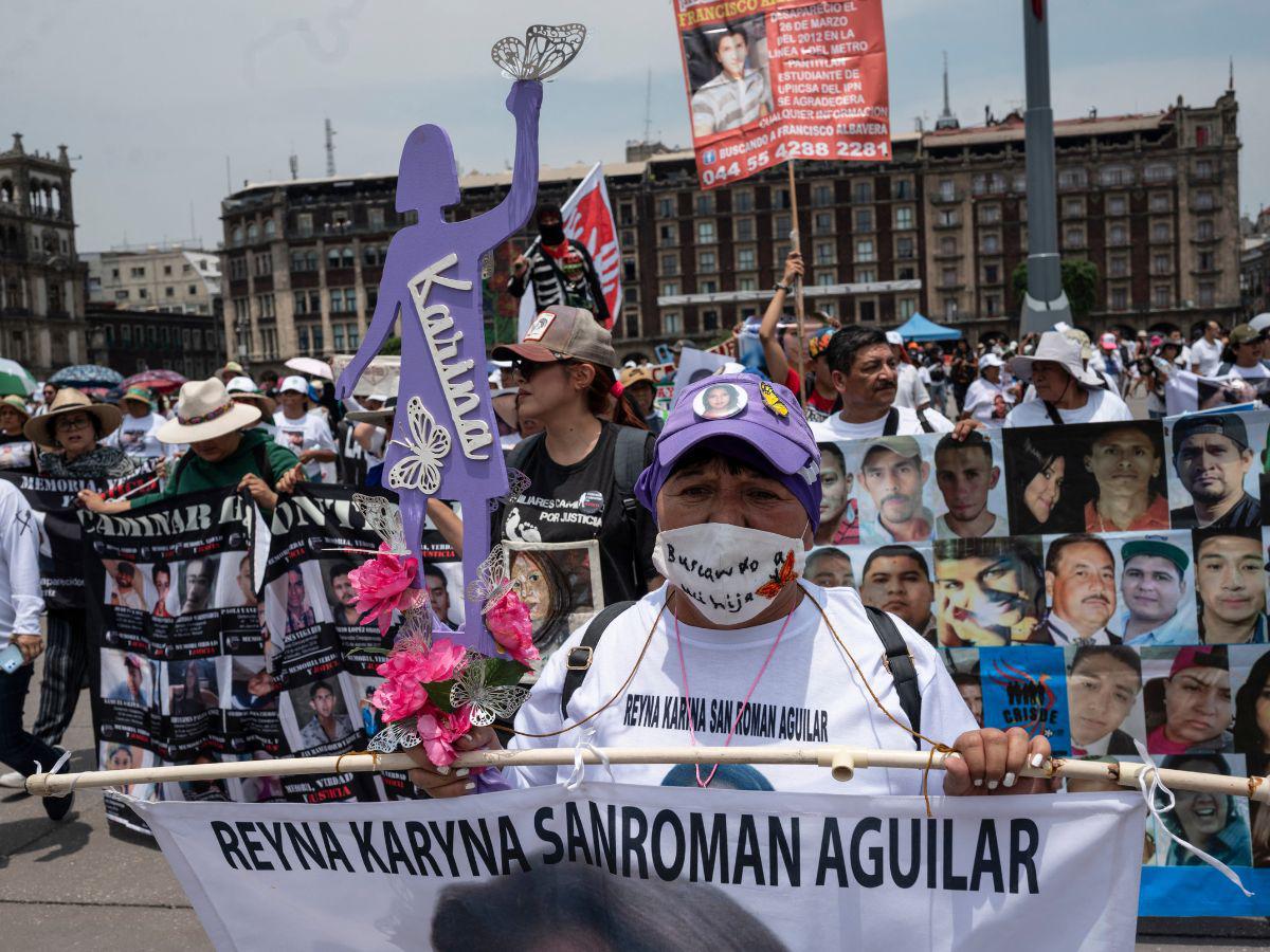 Madres de desaparecidos en México marchan pidiendo justicia y empatía