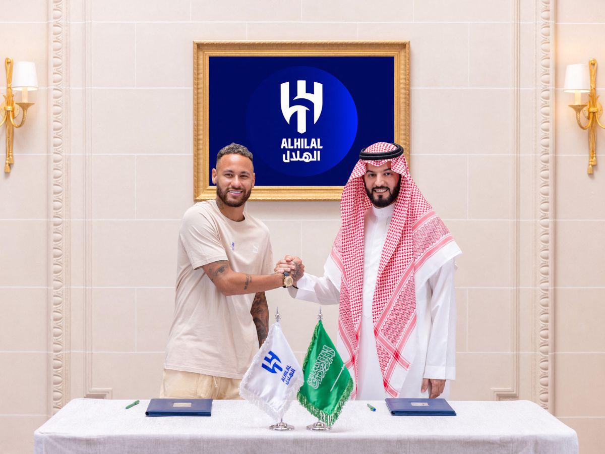 Neymar ya fue presentado por el Al Hilal de Arabia Saudita