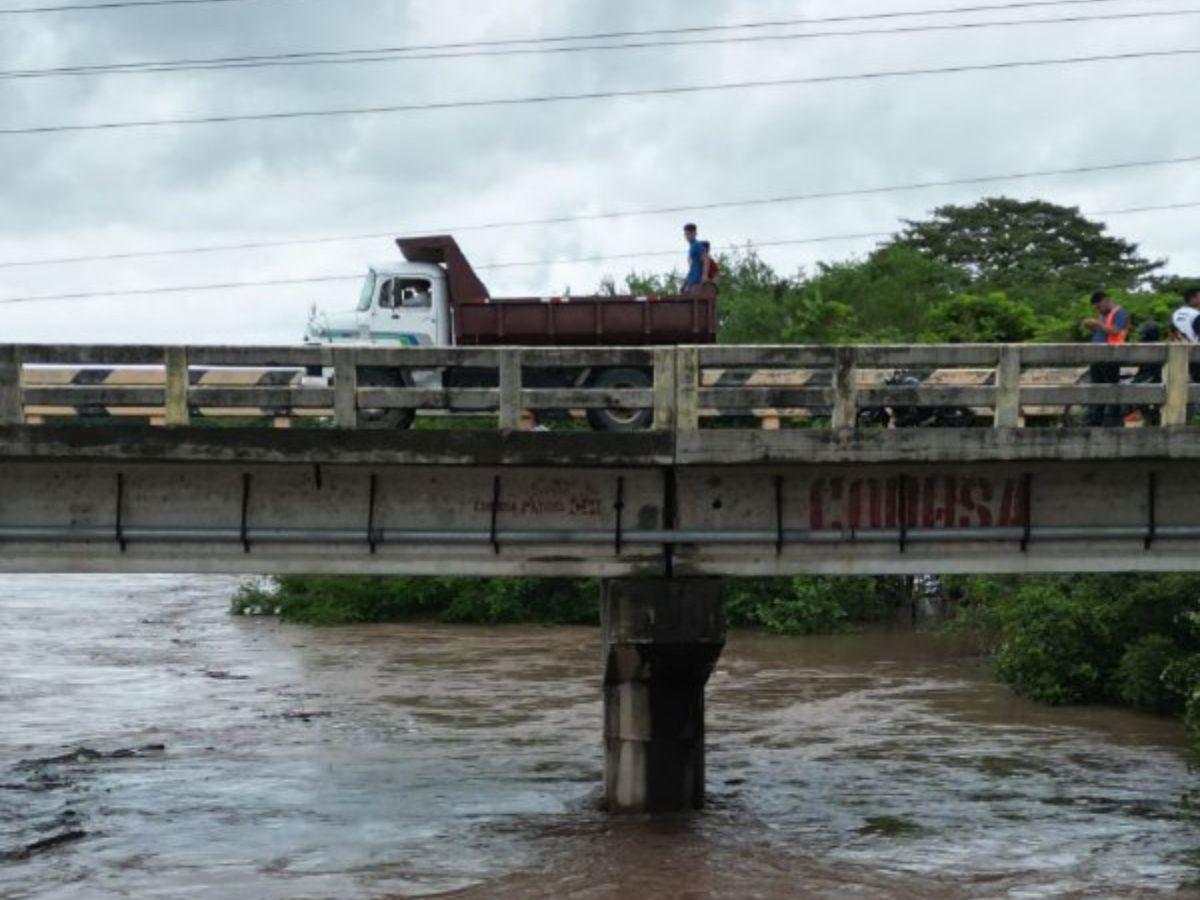 Inundaciones, daños y crecidas de ríos: imágenes de las lluvias en Choluteca