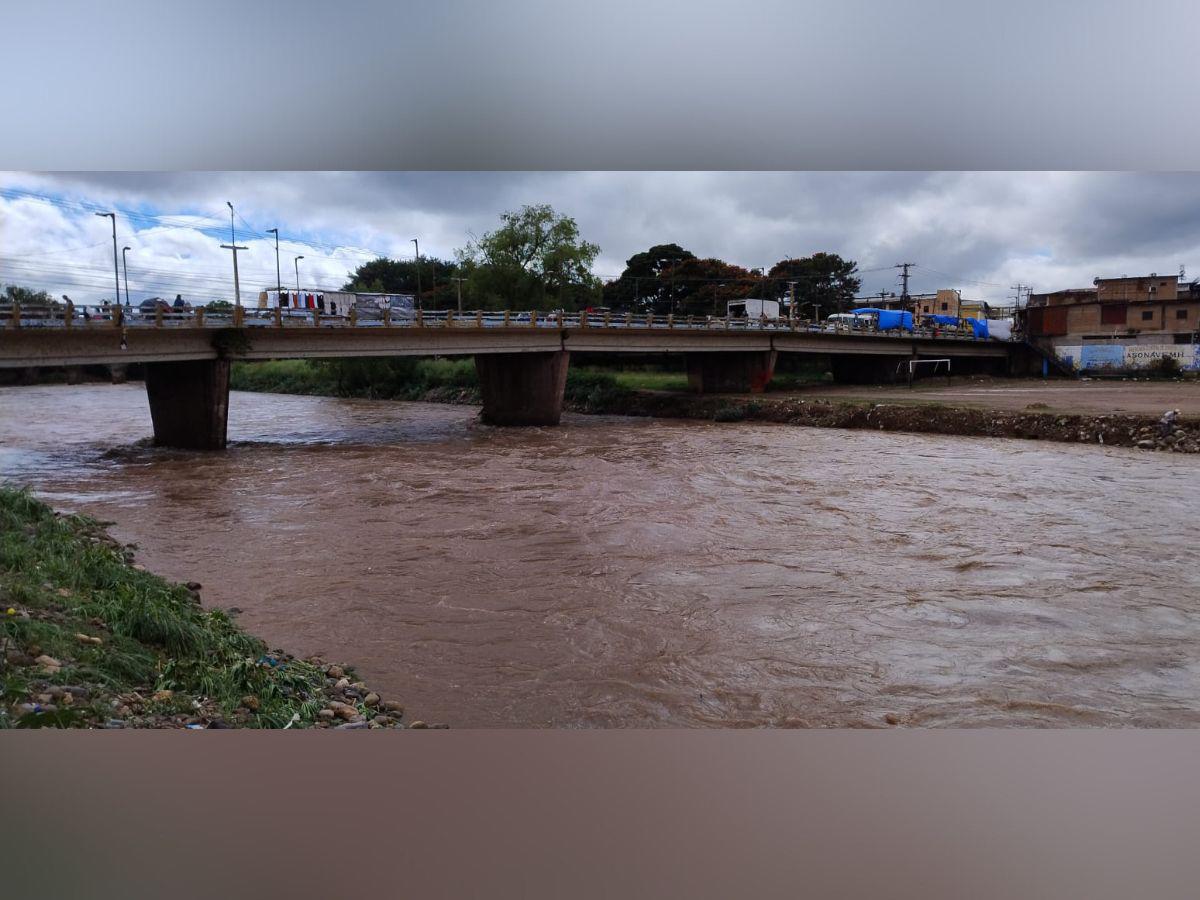 Caudal del río Choluteca disminuye tras las lluvias de la tormenta Sara