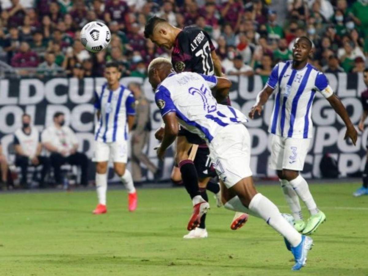 El último duelo de Honduras ante México en Copa Oro supuso una dura derrota 3-0 en cuartos de final.