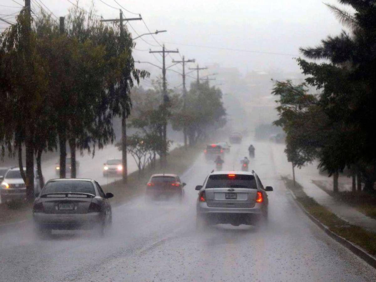 Onda tropical dejará lluvias en la mayor parte de Honduras