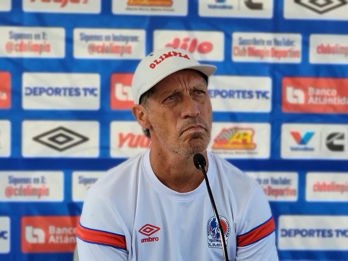 Pedro Troglio sobre la gira de Olimpia en USA: “Hubiese preferido quedarme en el CAR”