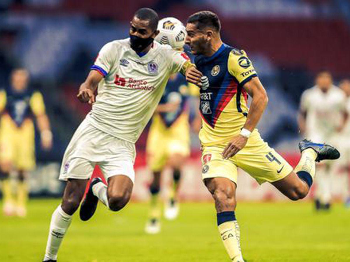 El último antecedente de Olimpia ante clubes aztecas es el triunfo 1-0 conseguido ante América en el Estadio Azteca.