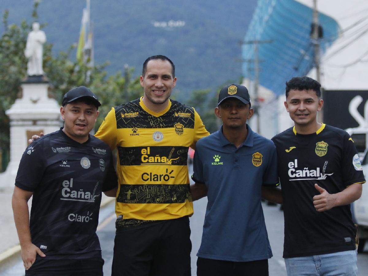 Ambiente de fiesta se vive previo al clásico entre Real España y Marathón