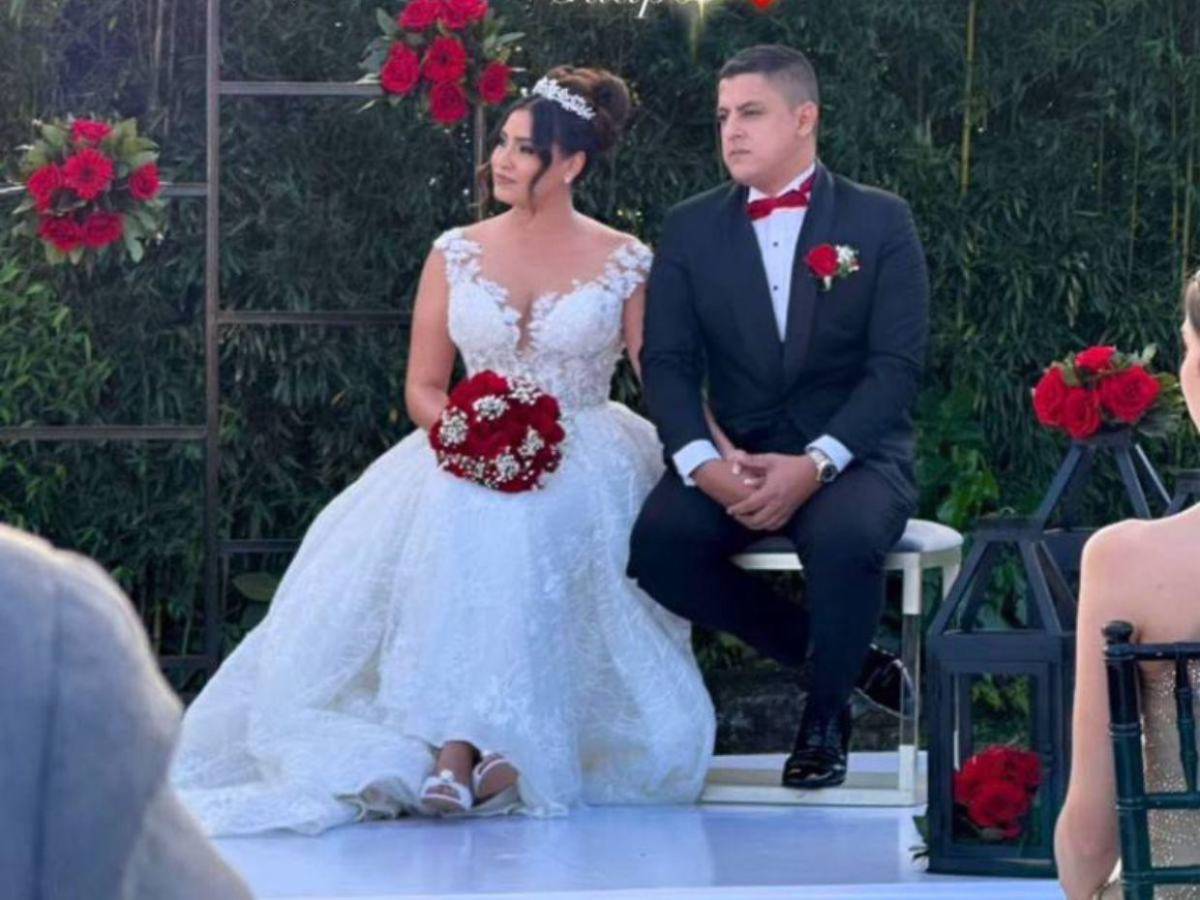 Alejandra Rubio recibe críticas por no usar velo de novia en su boda