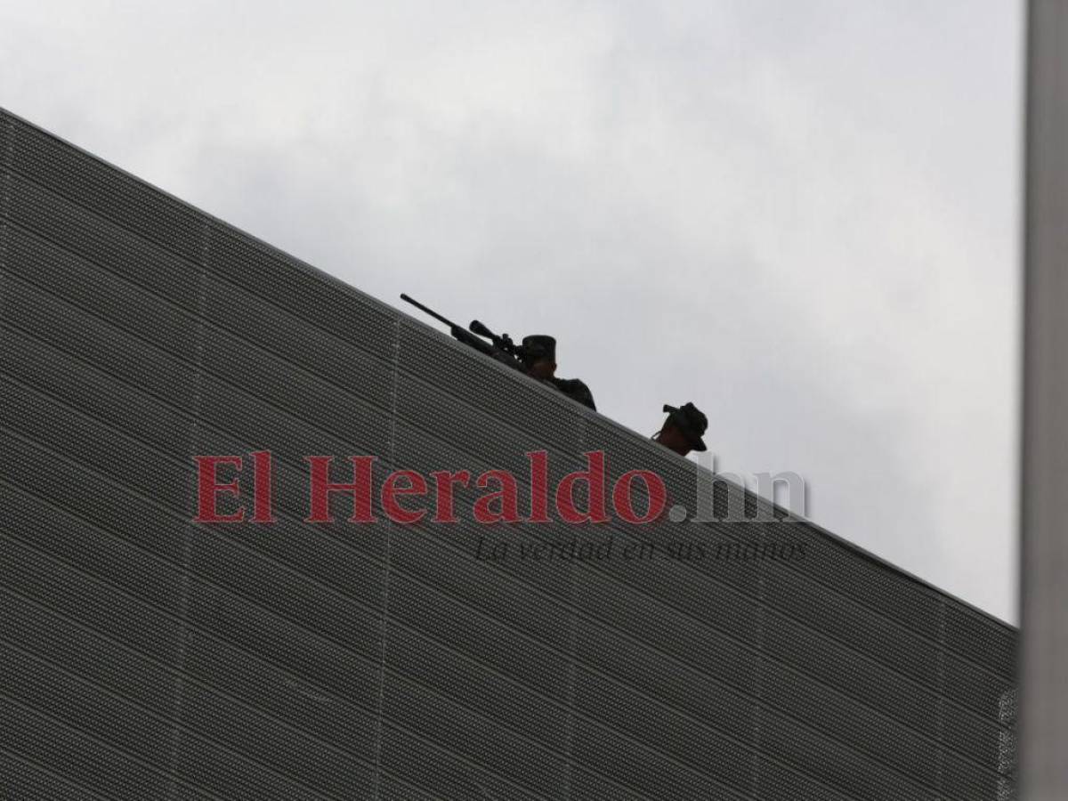 Francotiradores en el Centro Cívico resguardaron llegada de Pedro Sánchez, presidente del gobierno de España