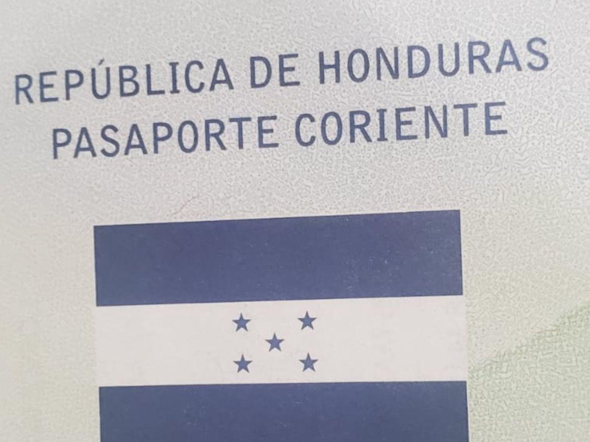 Un millón de libretas de pasaporte presentan tres errores ortográficos