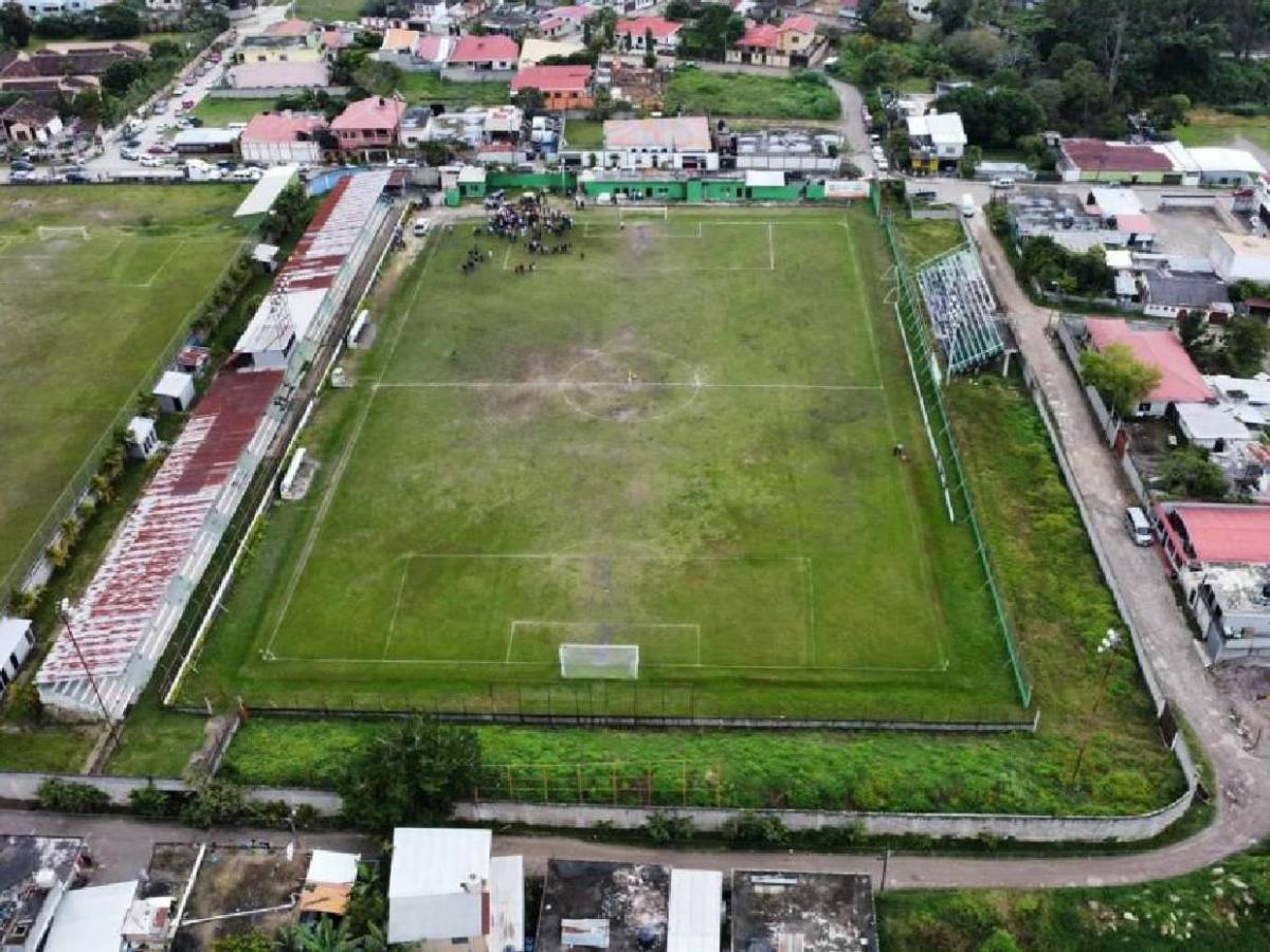 Estadios hondureños que serán renovados y tendrán nueva grama en el 2025