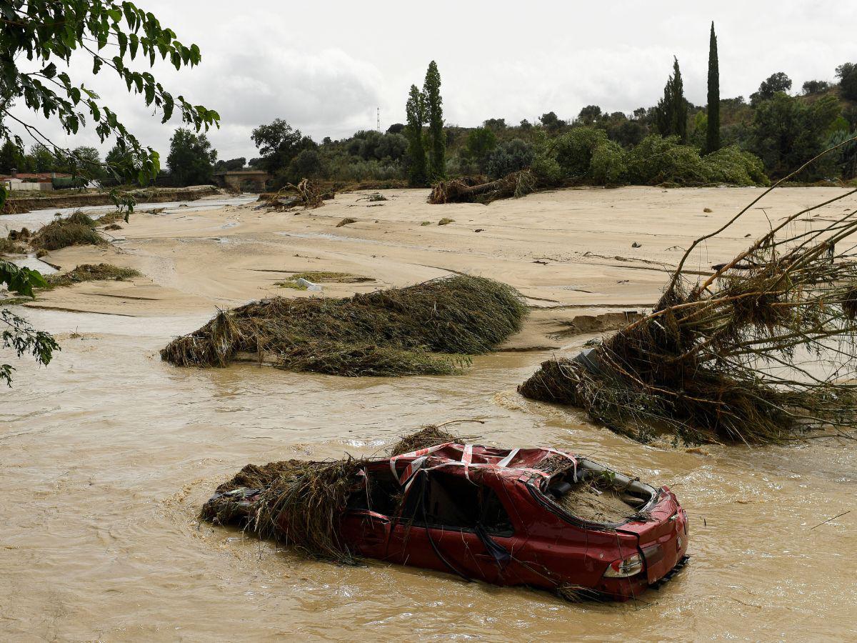 Dos muertos y un desaparecido por lluvias torrenciales en España