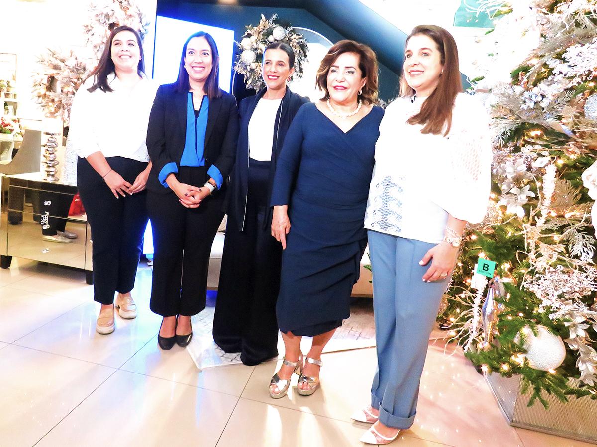 Ficohsa y El Armario Home celebran la temporada de fiestas con un Cóctel Navideño