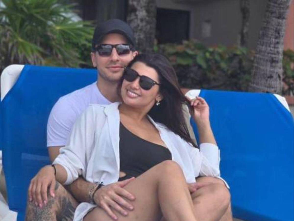 Milagro Flores y su novio derrochan amor en redes con románticas fotos desde Roatán