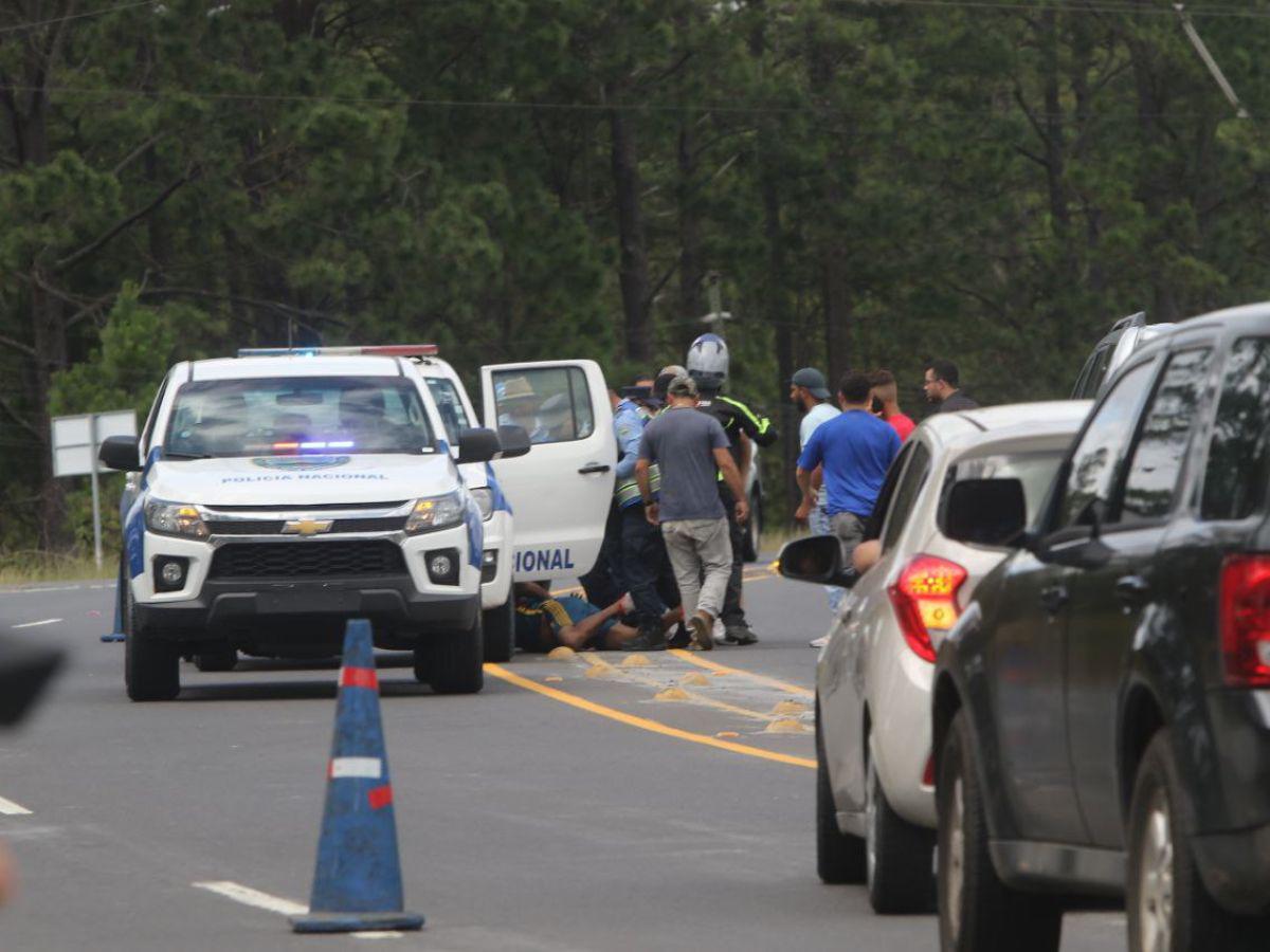 Familiares bajaron de una patrulla y golpearon a hombre implicado en accidente en Zambrano