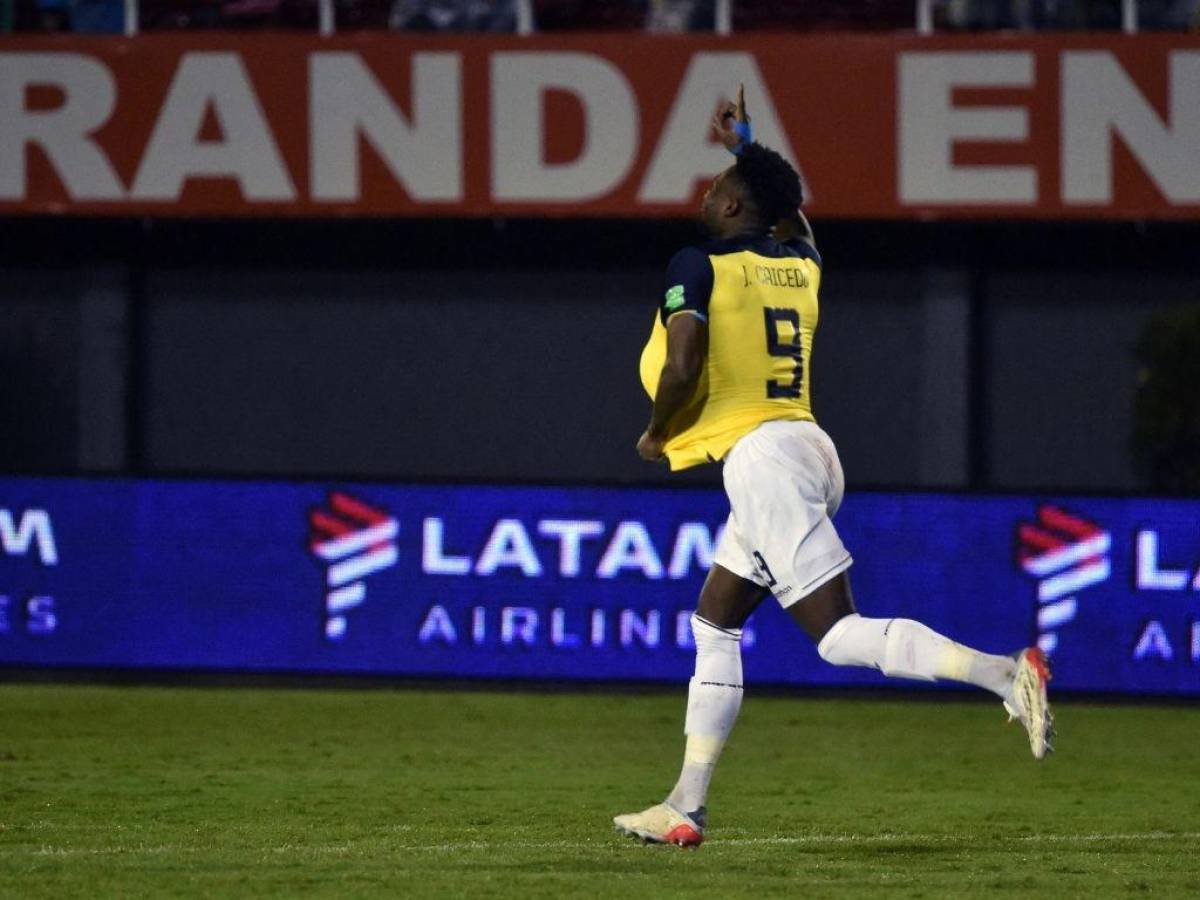 Ecuador clasifica a su cuarta Copa del Mundo pese a derrota ante Paraguay