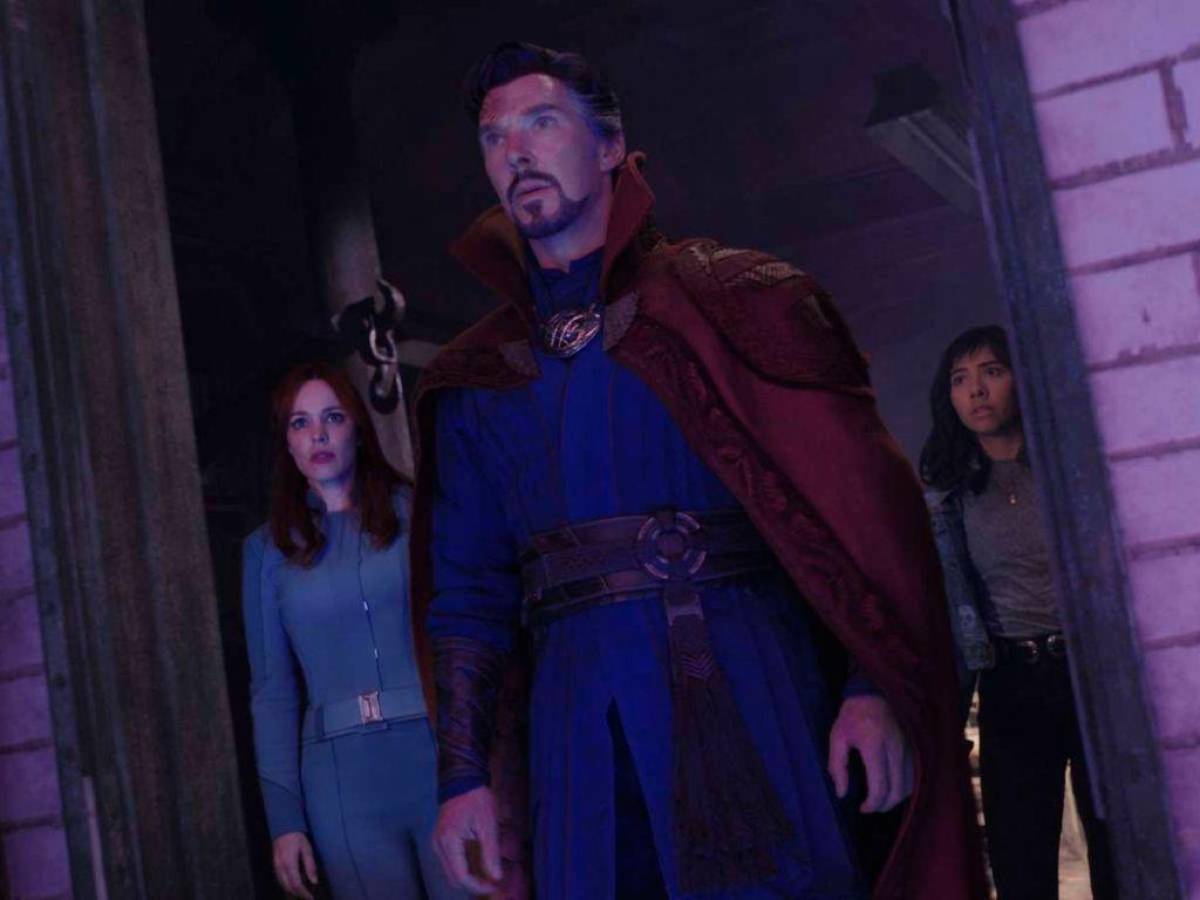 Nuevos personajes llegan al universo de Doctor Strange en esta cinta.