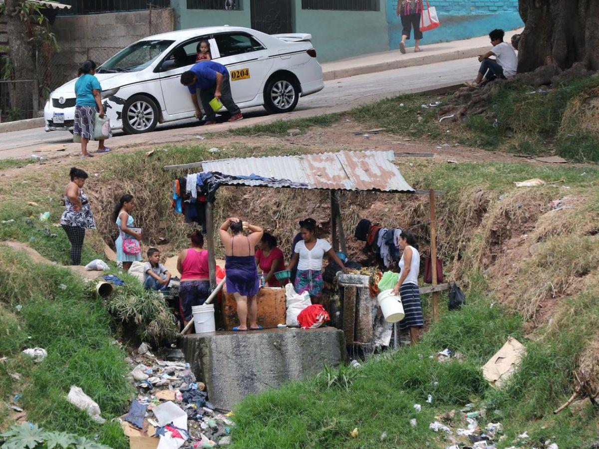 Zonas altas del Distrito Central carecen de abastecimiento de agua