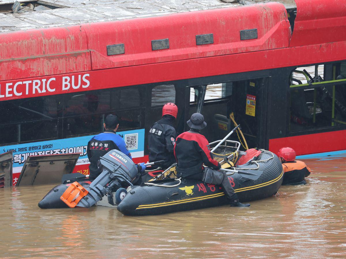 Inundaciones dejan 37 muertos en Corea del Sur