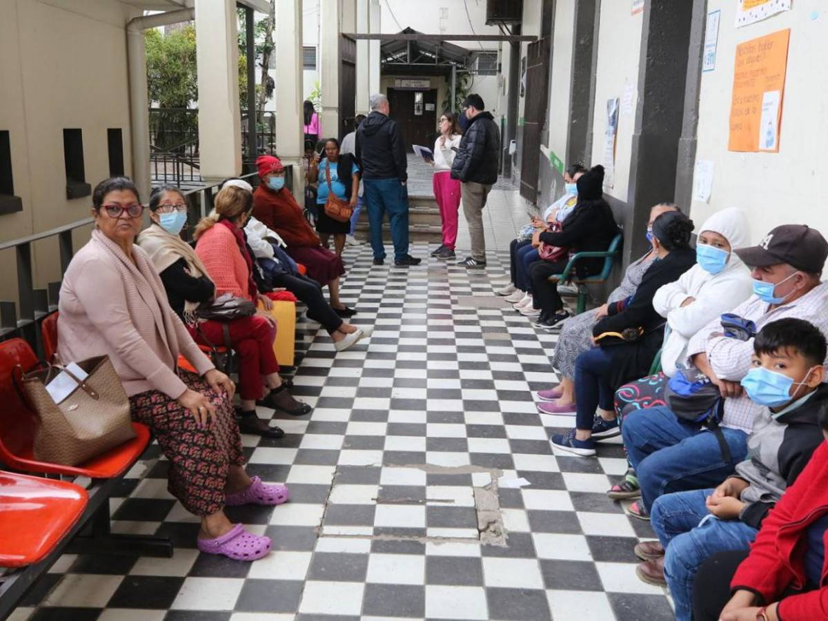 Pacientes denuncian asaltos en los alrededores del Hospital San Felipe