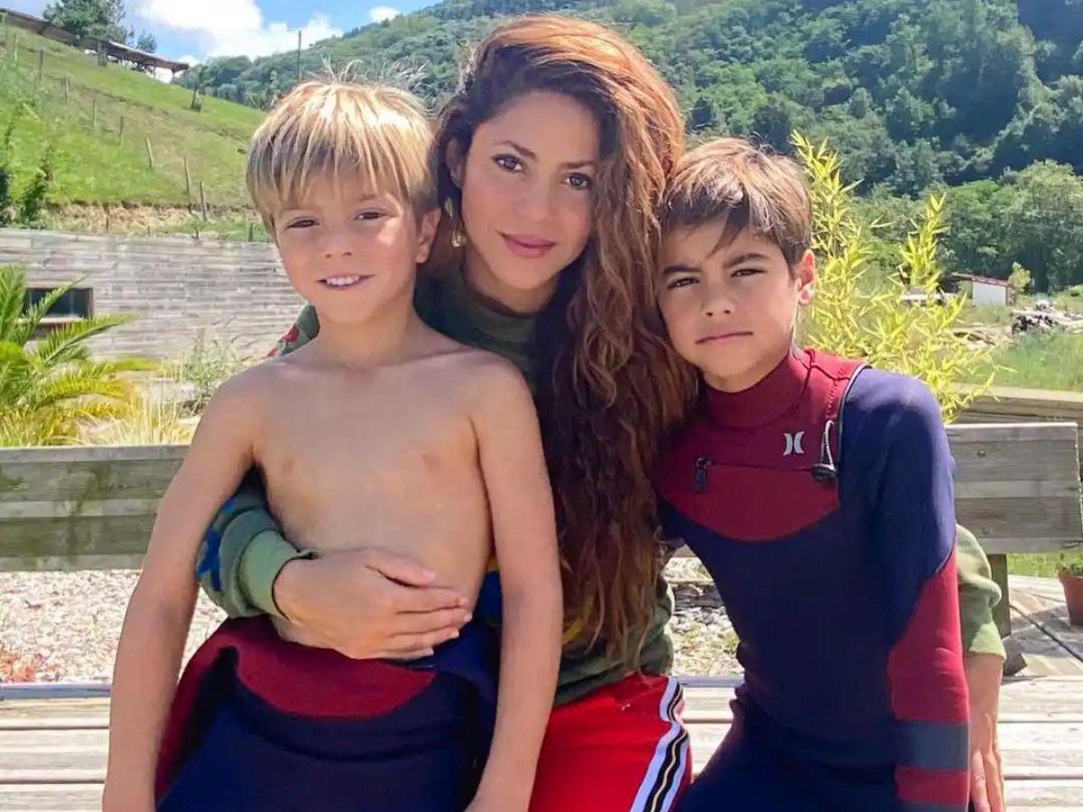 “Pido encarecidamente que respeten su intimidad”: Shakira implora a los medios que no acosen a sus hijos