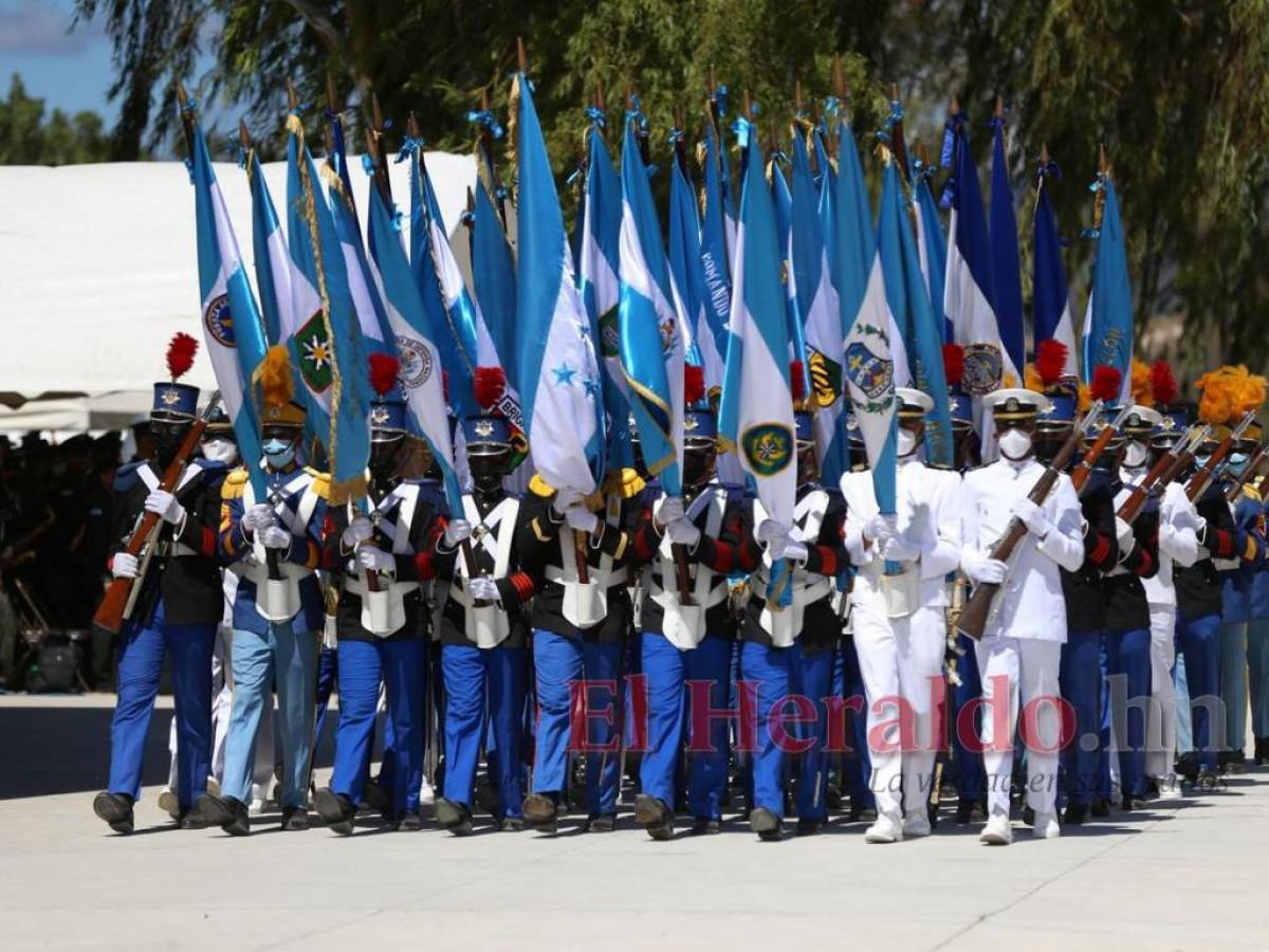 Presidenta Xiomara Castro asume cargo de Comandante General de Fuerzas Armadas de Honduras