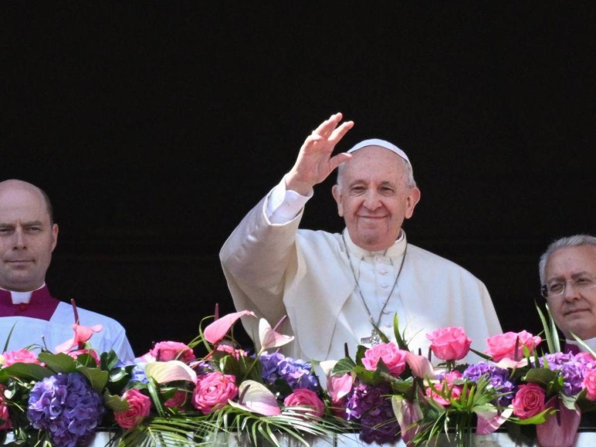 Papa llama a escuchar el clamor de la paz en esta “Pascua de guerra”