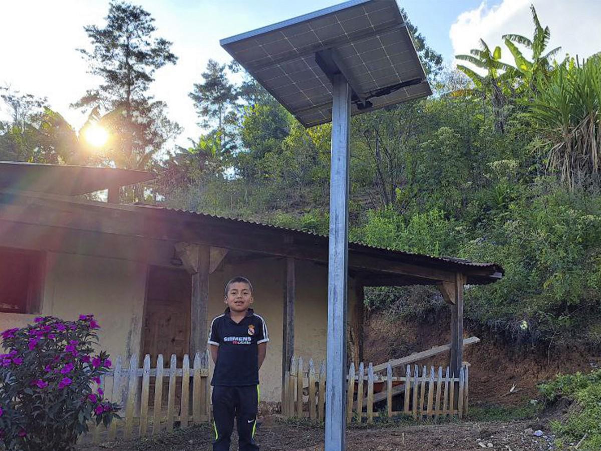 Pro-Energía Rural iluminará los hogares de 2,347 familias en Honduras