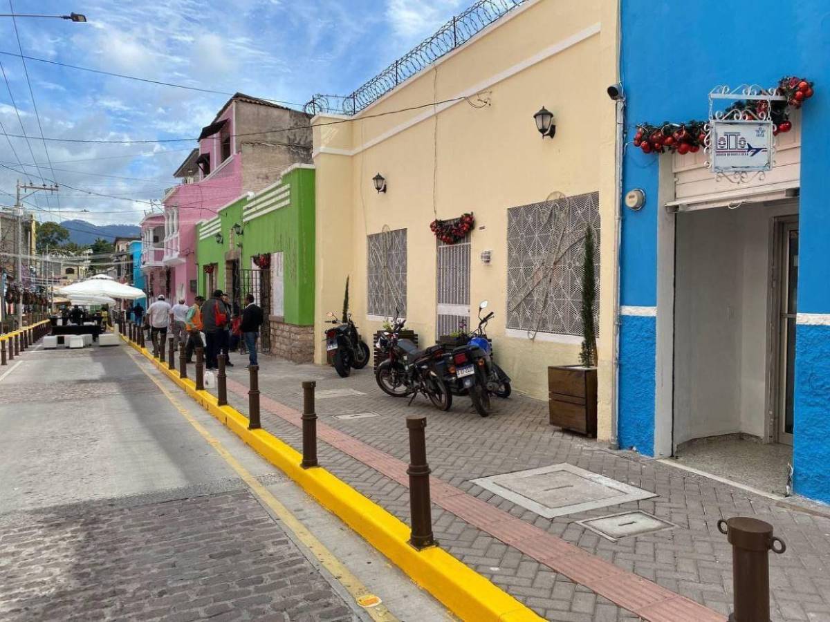 Así luce la avenida Cervantes previo a su inauguración en la capital