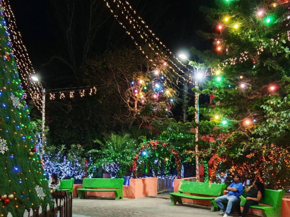 Así se vive el ambiente navideño en Sabanagrande, cuna de las rosquillas