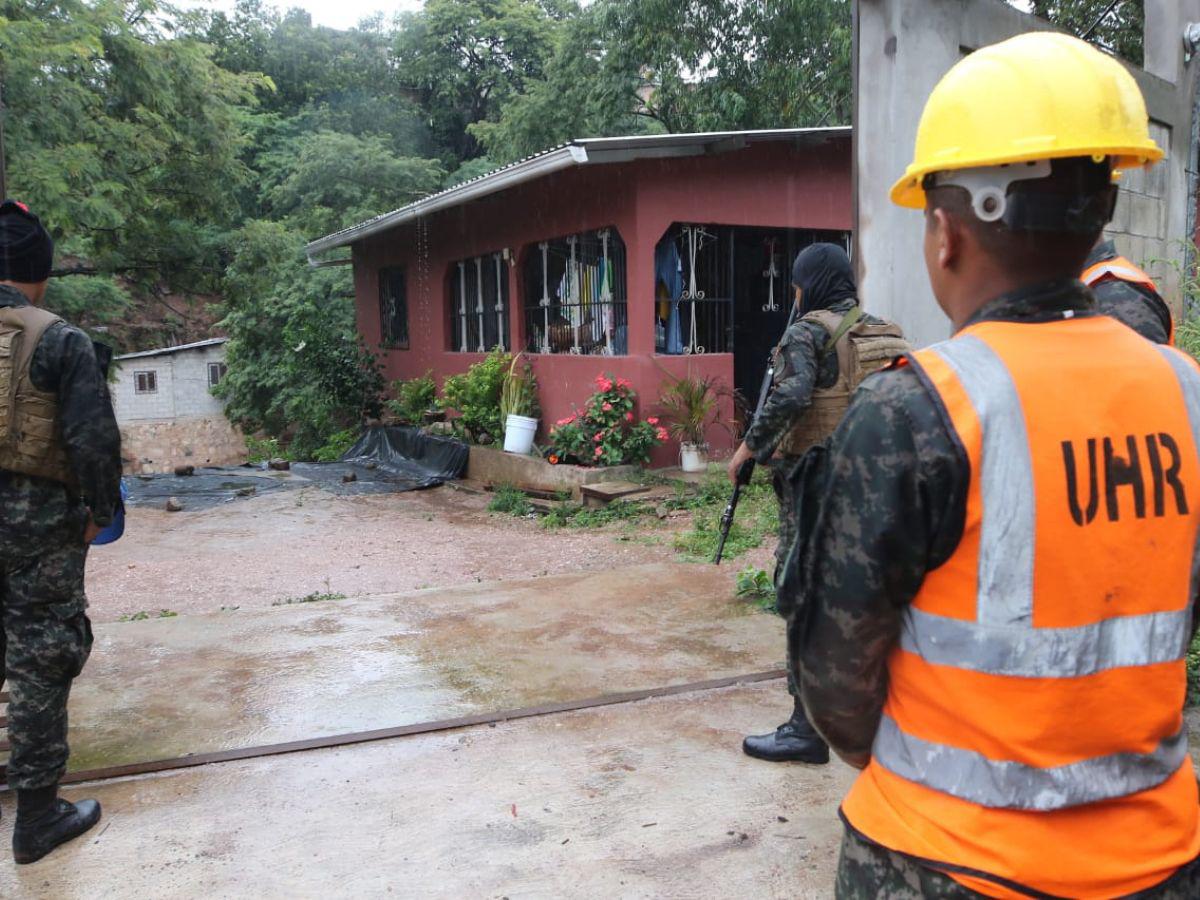 Tormenta Sara deja deslizamientos y colapso de muros en Tegucigalpa