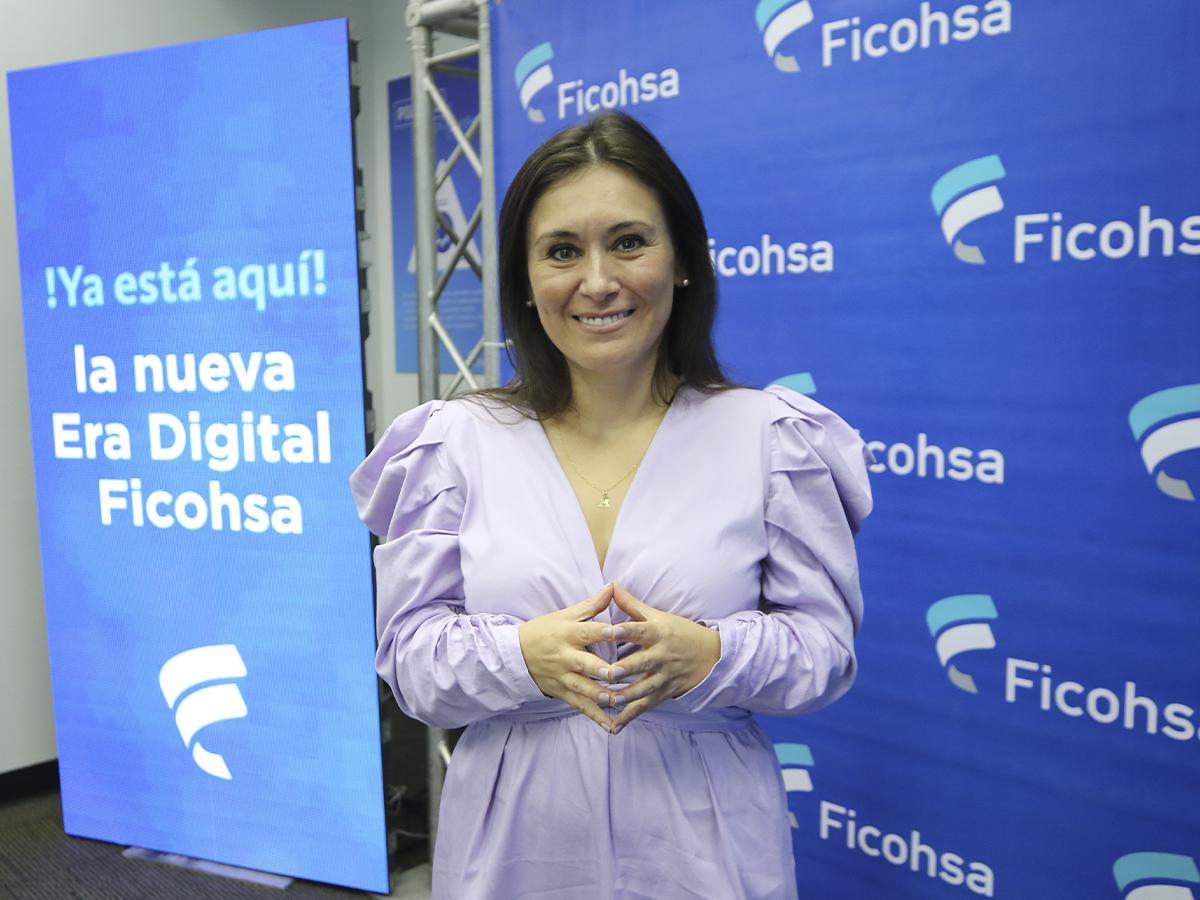 Banco Ficohsa facilita sus productos financieros digitales, a todos sus clientes.