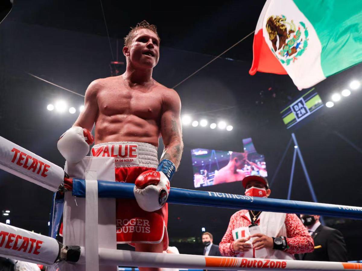 Canelo Álvarez pensó en vengar a Mike Tyson por su derrota ante Jake Paul