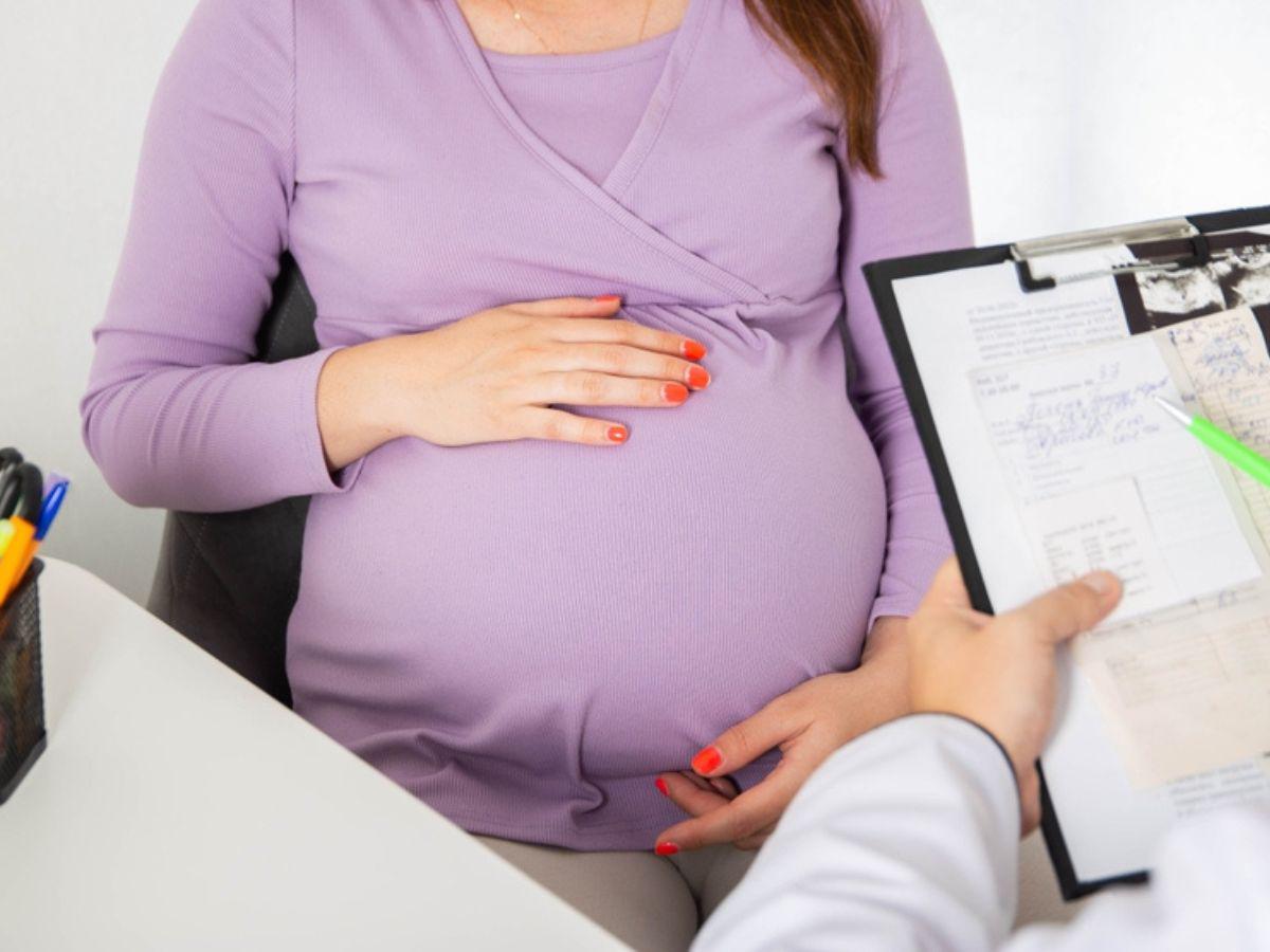 Fumar durante el embarazo aumenta riesgo de problemas neonatales