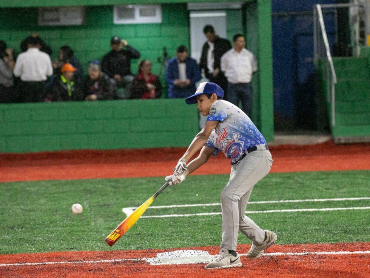 Así quedó el estadio “Chochi” Sosa de Tegucigalpa tras ser reinaugurado