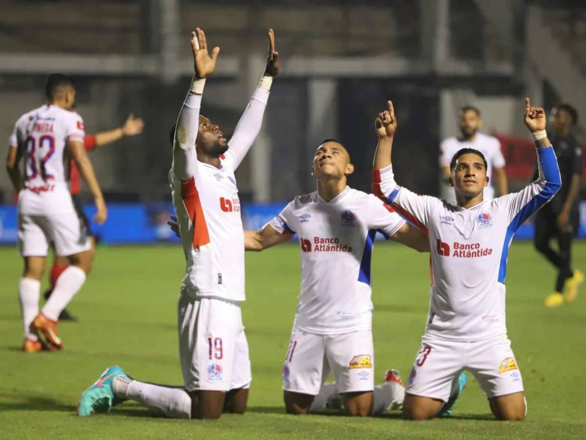 ¿Cuáles son los equipos con los que Olimpia se juega el invicto?