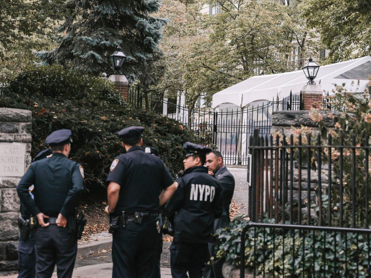 Así fue la revisión del FBI en la casa de Eric Adams, alcalde de Nueva York