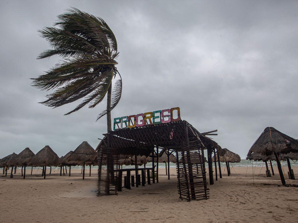 EN VIVO trayectoria del huracán Beryl hoy 8 de julio, ¿a dónde se dirige?