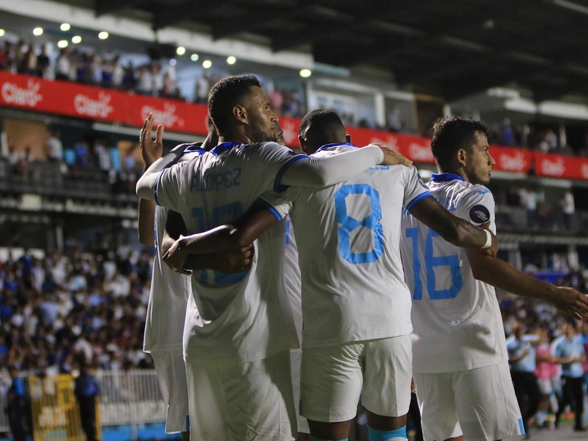 Con exhibición de Edwin Rodríguez, Honduras aplastó 4-0 a Granada y respira en Liga de Naciones