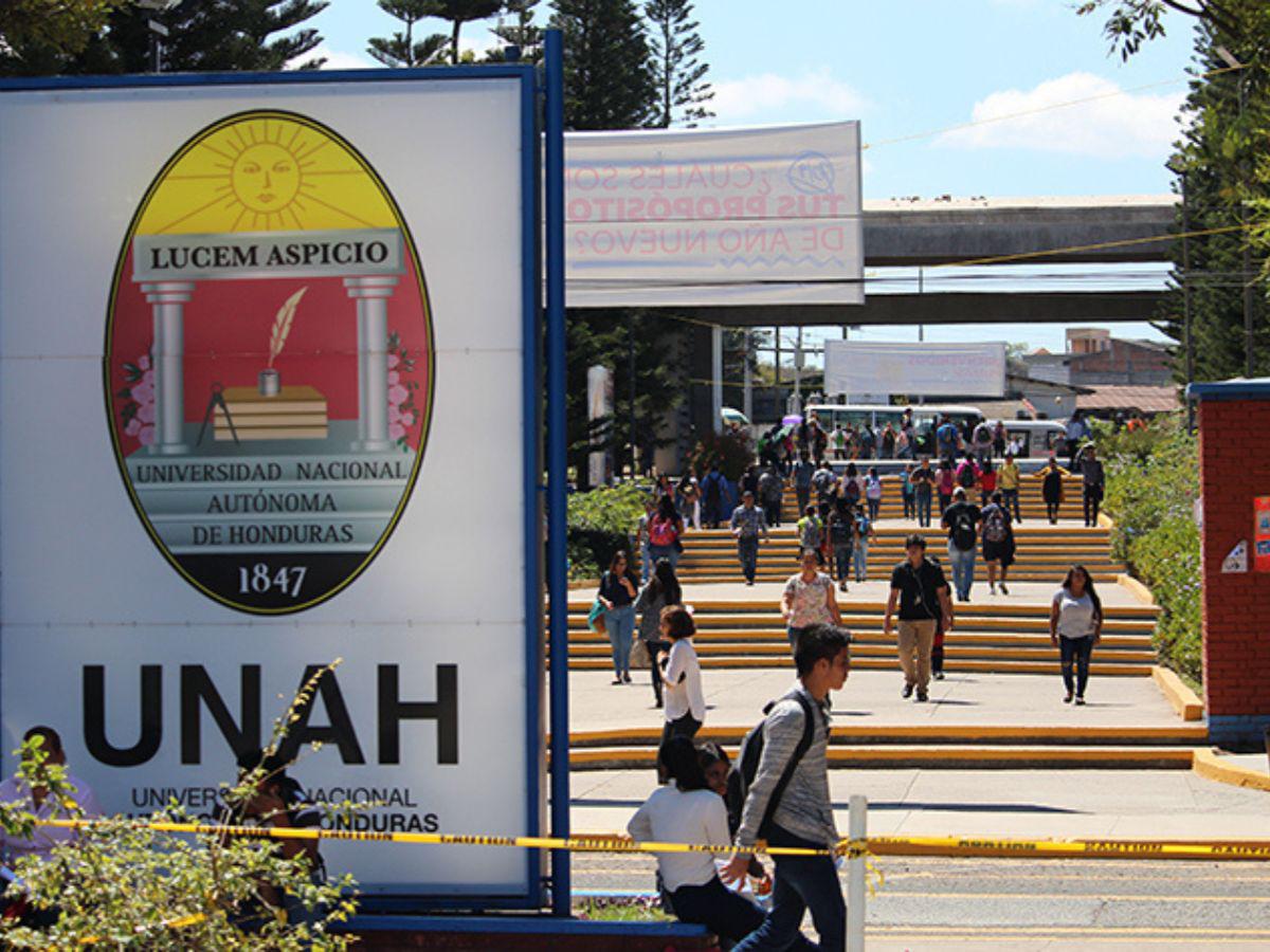 UNAH admite a 4,499 aspirantes reprobados en la PAA bajo matrícula condicionada