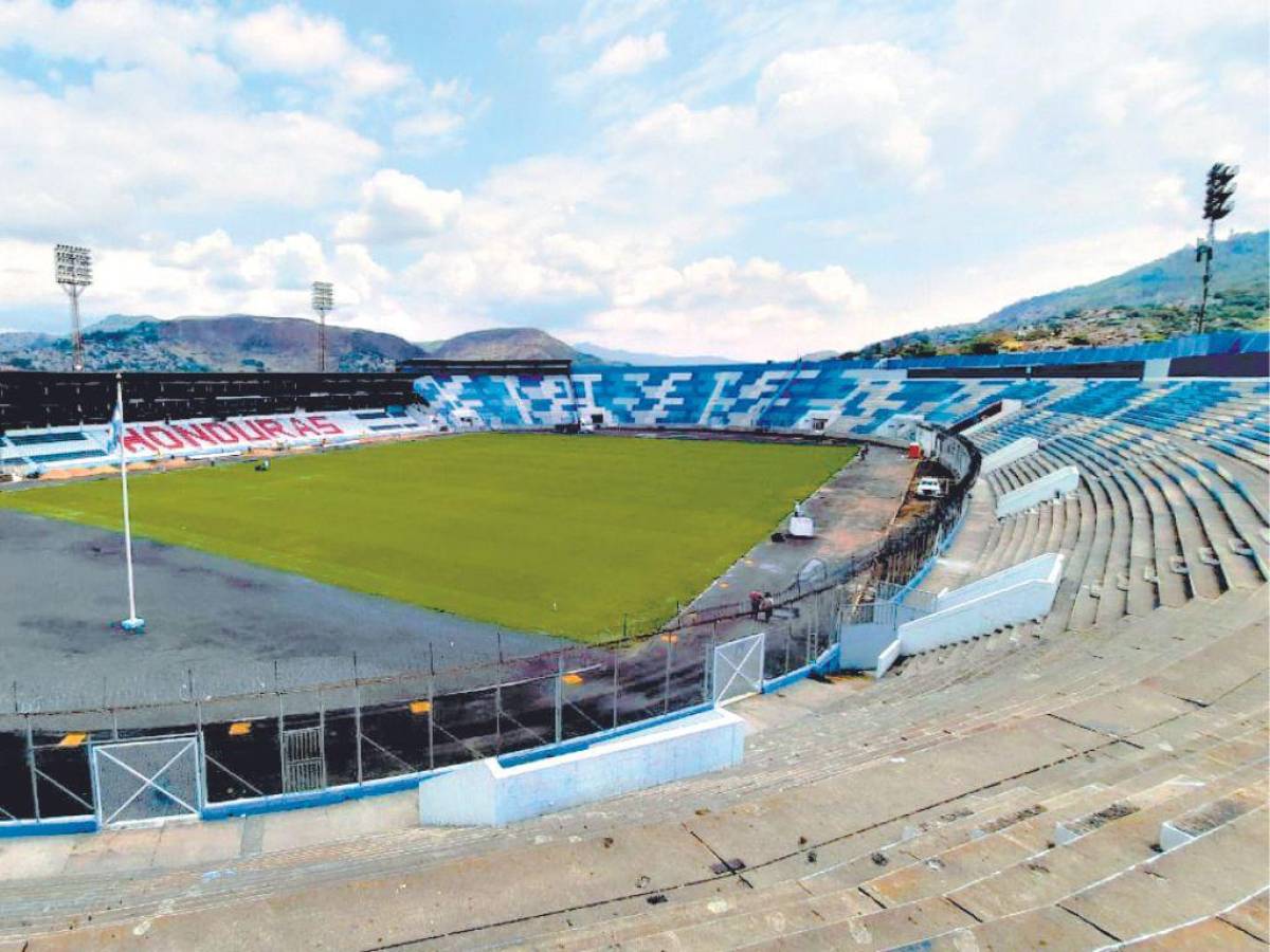 Estadio Nacional Chelato Uclés - Wikipedia