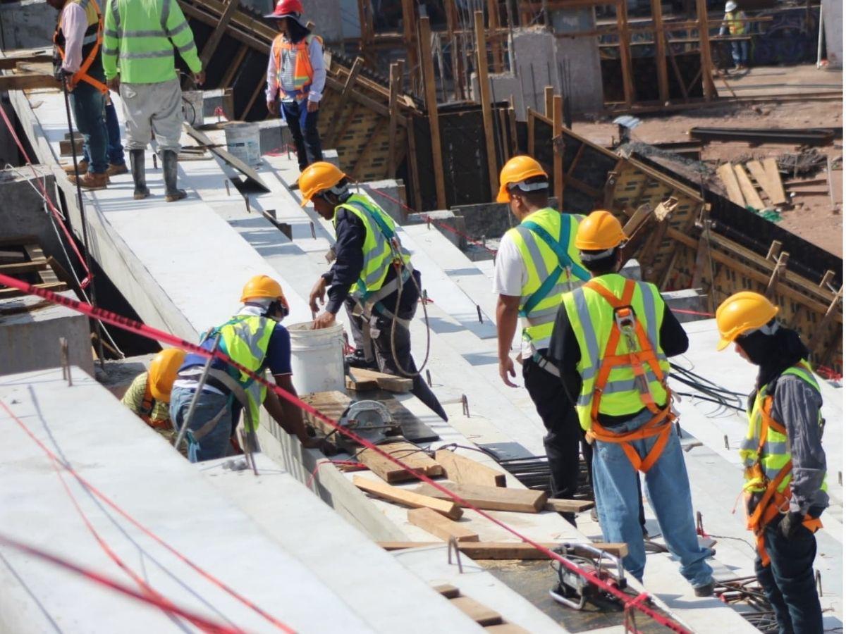 Estadio Nacional de Tegucigalpa presenta avances en gradería y nuevo techado