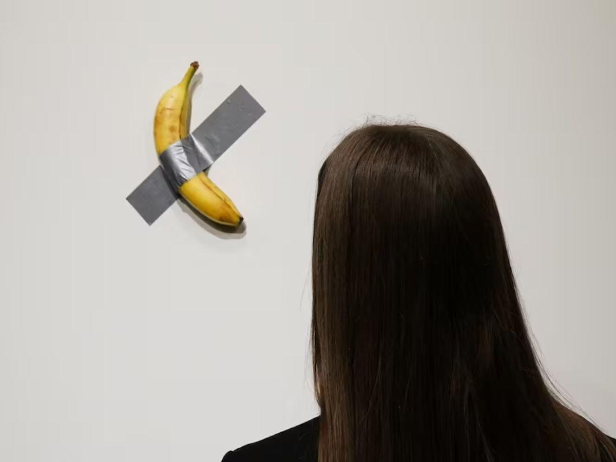 ‘Comedian’, la obra de una banana subastada en Nueva York, ¿cuál es su precio?