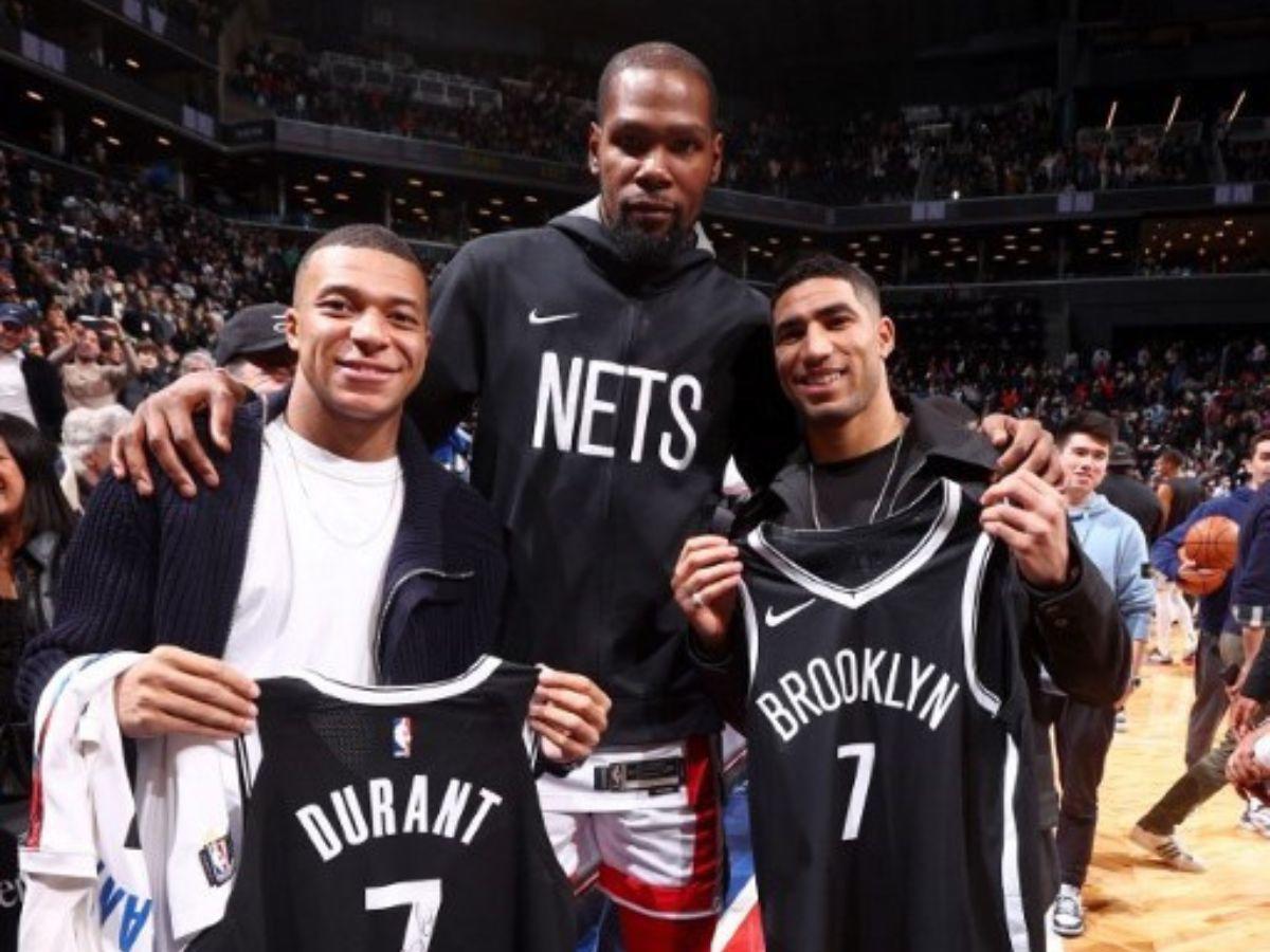 Mbappé y Hakimi se fotografiaron con la superestrella del baloncesto, Kevin Durant.