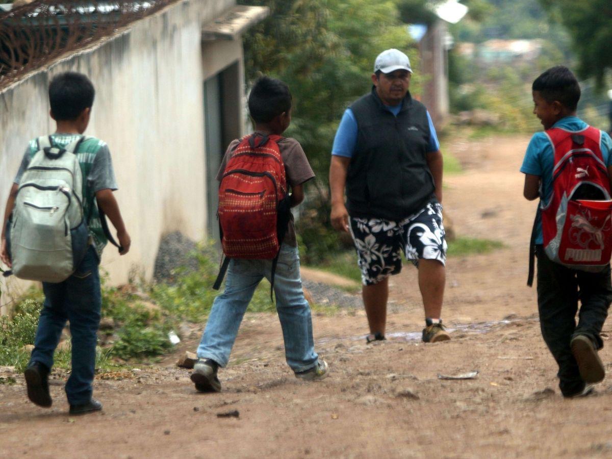 Instan a acciones para evitar que niños abandonen el sistema de Honduras