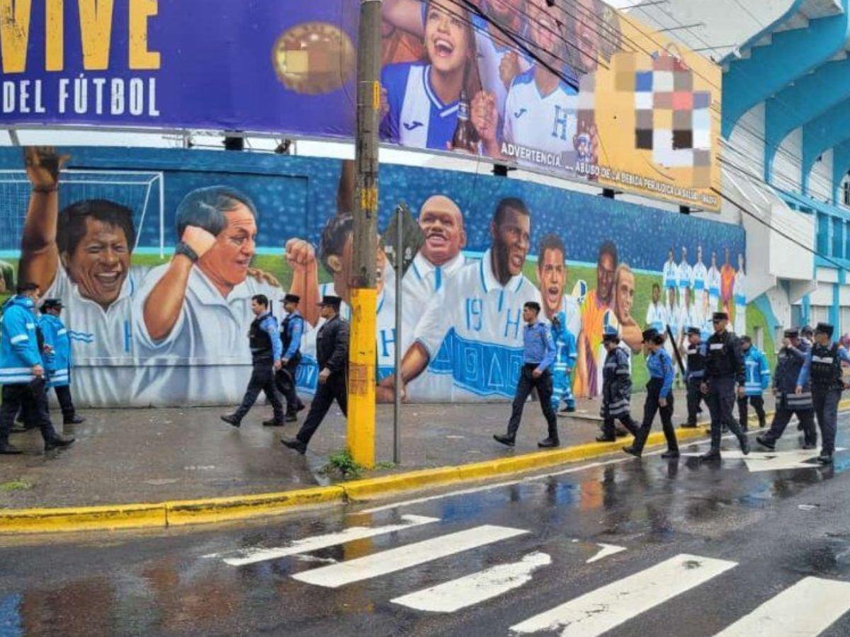 Así está la grama del Estadio Morazán tras lluvia y a horas del Honduras vs México