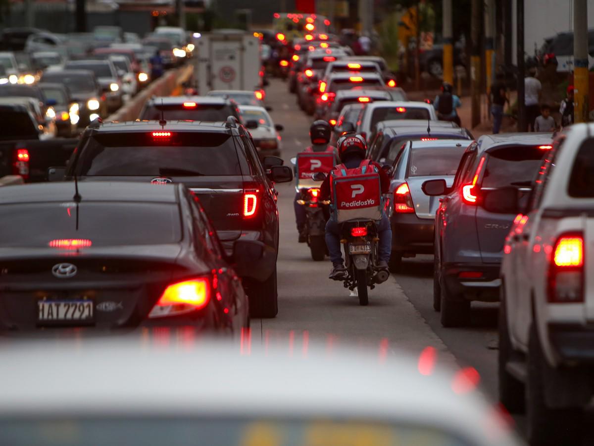 Malas costumbres que se deben evitar para  prevenir accidentes en moto