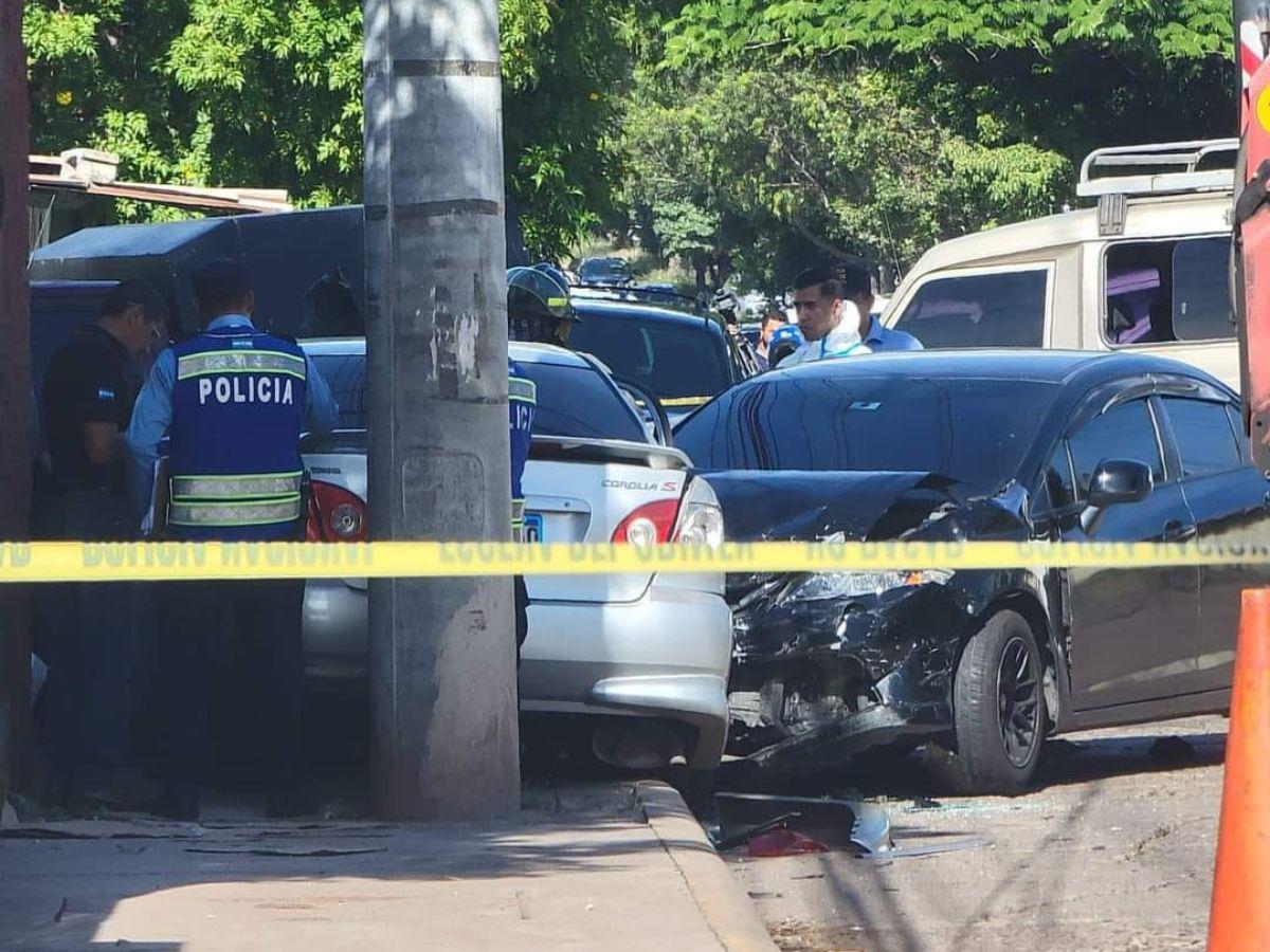 Imágenes del accidente que cobró la vida de mujer en la capital; murió al instante