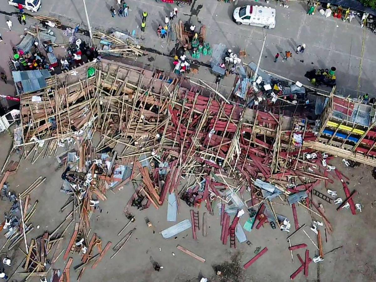 Cuatro muertos y varios heridos deja colapso de una gradería en corrida de toros en Colombia