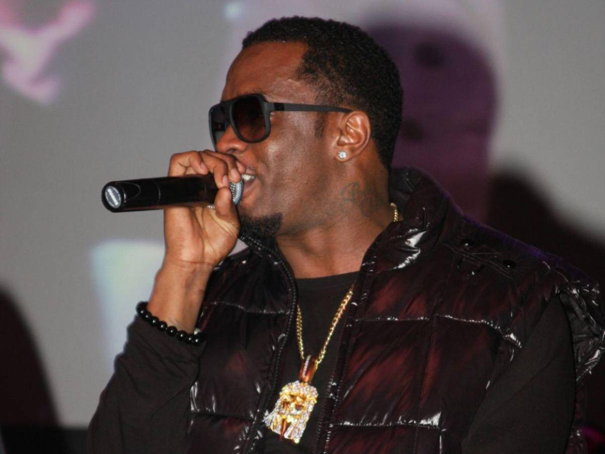 Sean “Diddy” Combs acusa a los federales de violar su privacidad en la cárcel